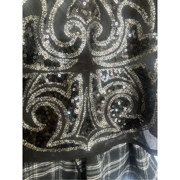 Express Racer Back Sheer Tank with Sequin Hearts Corporate Goth - Picture 5 of 5